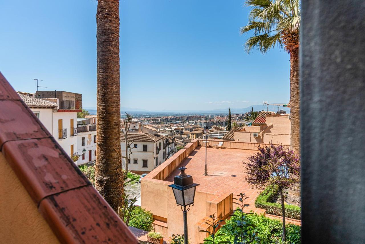 Tuguest Alhacaba Apartment - Free Parking Granada Buitenkant foto