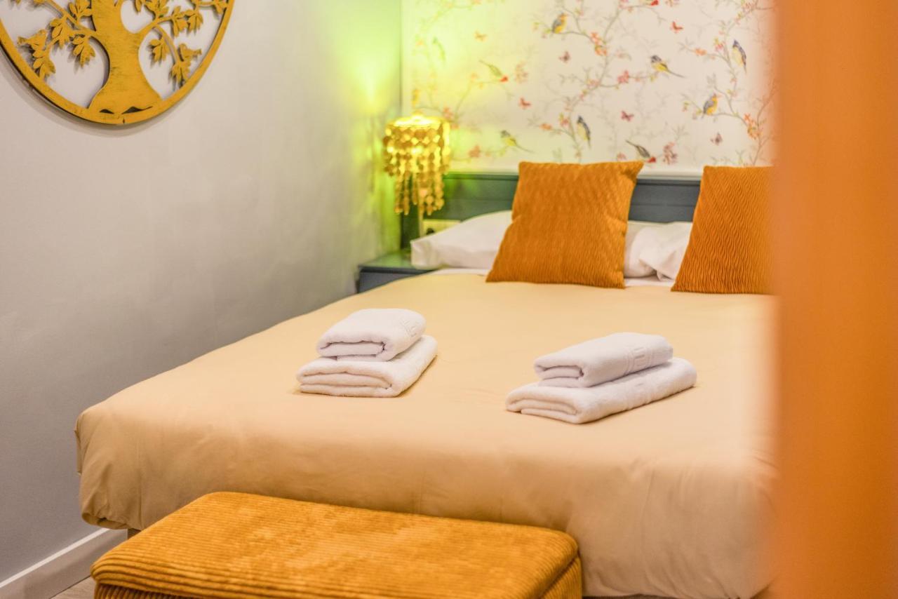 Tuguest Alhacaba Apartment - Free Parking Granada Buitenkant foto